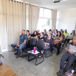 Servidores municipais de Marília participam de palestra sobre segurança alimentar