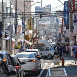 Comércio vive expectativa de vendas para o Dia dos Pais em Marília