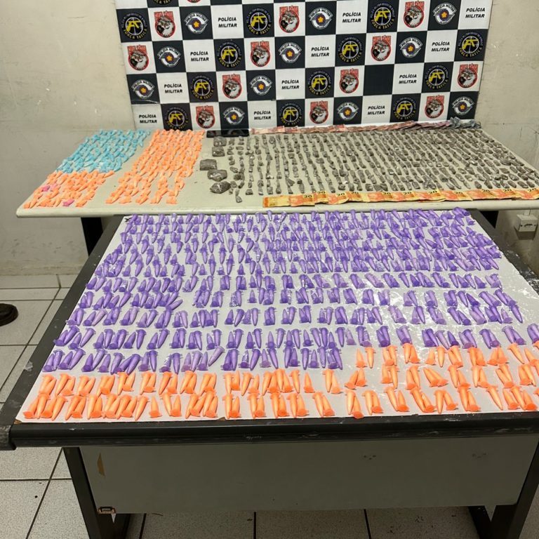 Dois jovens e um menor são detidos com 1,5 mil porções de drogas no Jânio Quadros