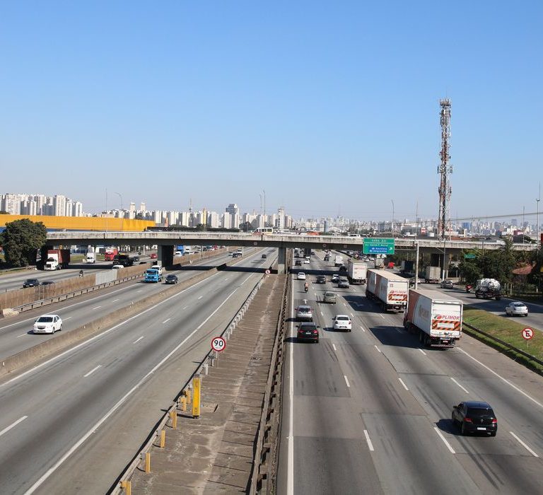 Novo PAC prevê mais de 300 obras em rodovias e ferrovias de todos os estados