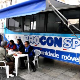 Procon promove ação integrada para consumidores e fornecedores em Marília