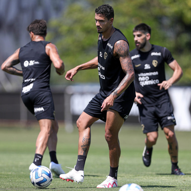 Corinthians faz treino tático e de finalização visando o Fortaleza pela Sulamericana