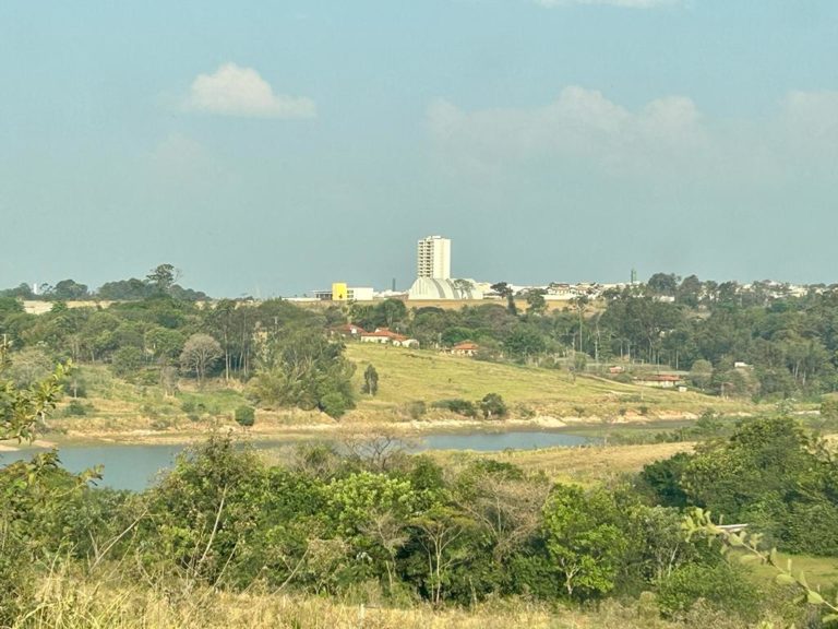 Marília tem dia com rajadas de vento de até 43 km/h; confira previsão