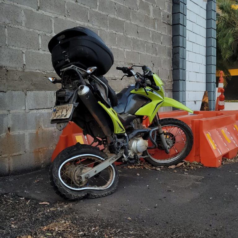 Motociclista que morreu em acidente na SP-294 é identificado