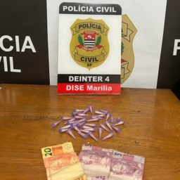 Dise prende jovem por tráfico de drogas e apreende pinos de crack no Santa Antonieta