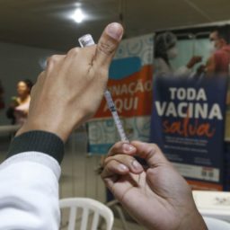 Anvisa autoriza nova fase de testes com vacina brasileira contra Covid