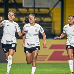 Millene leva Corinthians à vitória na Libertadores feminina