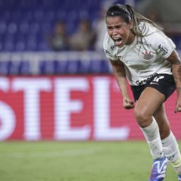 Futebol feminino: Corinthians bate Inter nos pênaltis e chega à final da Libertadores