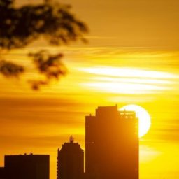 Horário de verão ainda divide brasileiros, mas apoio nunca foi tão baixo