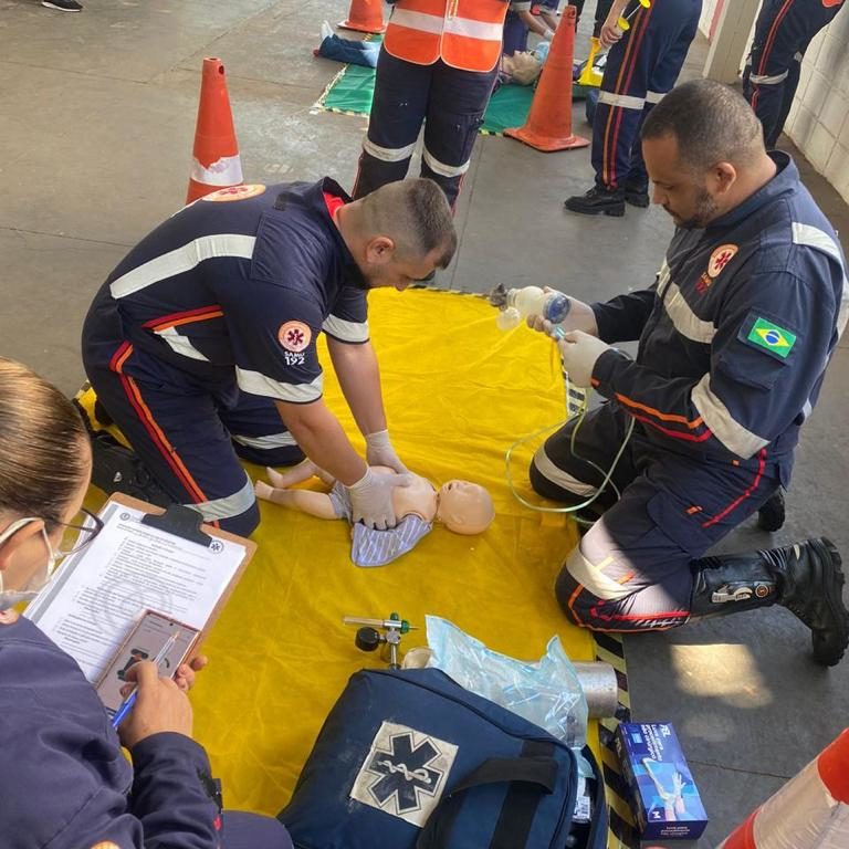 Funcionários do Samu de Marília passam por cursos de formação