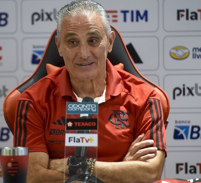 Flamengo apresenta oficialmente Tite como terceiro técnico da temporada