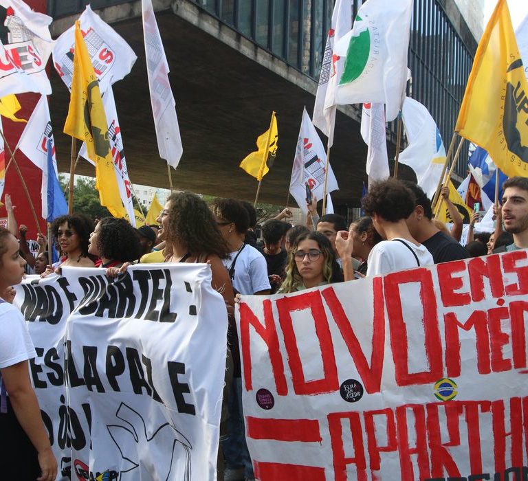 Governo envia ao Congresso projeto com mudanças do novo ensino médio