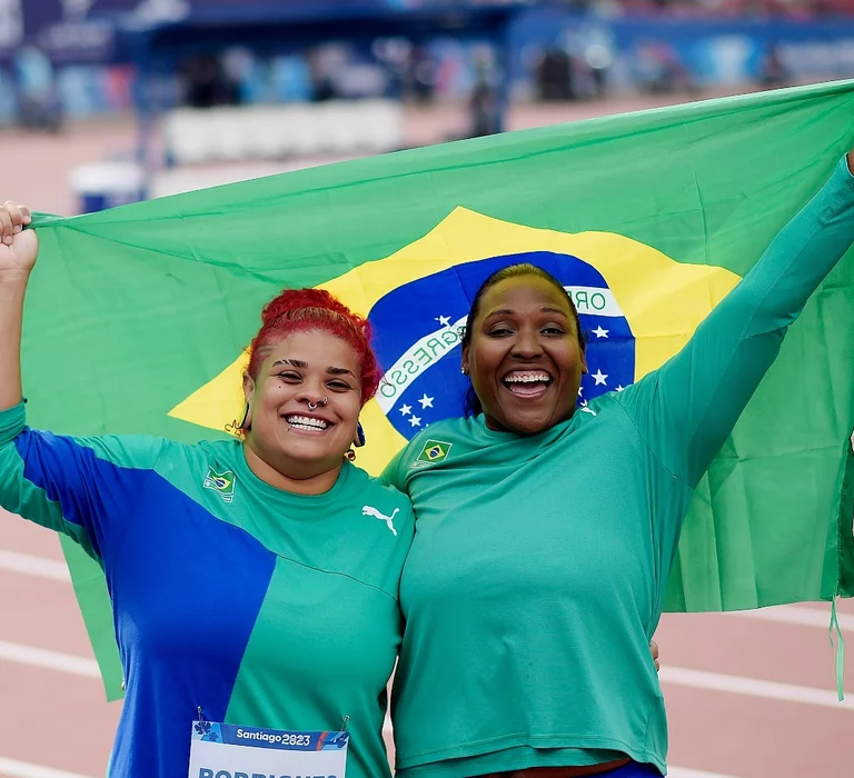 Pan de Santiago: Brasil é ouro e prata no lançamento de disco feminino