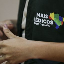 Grupo interministerial vai propor sistema de cotas para o Mais Médicos