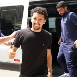 Marquinhos e Neymar se apresentam e completam seleção em Cuiabá