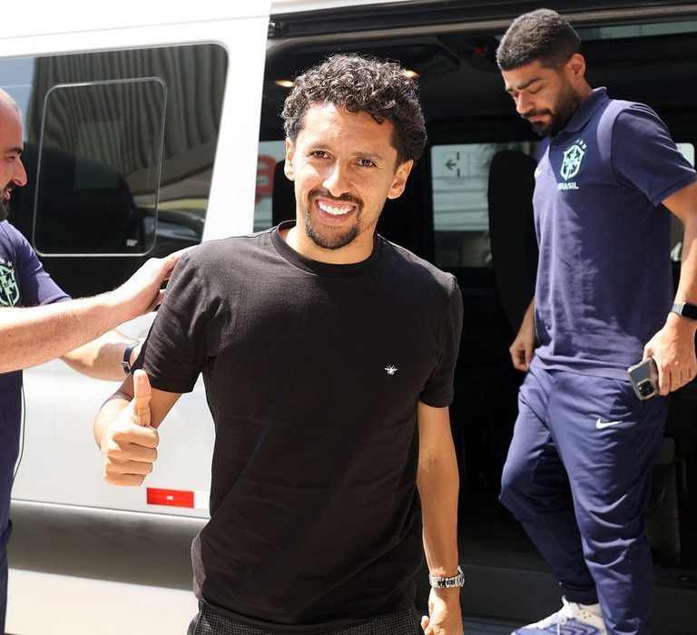 Marquinhos e Neymar se apresentam e completam seleção em Cuiabá