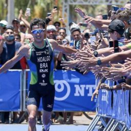 Miguel Hidalgo vence etapa de Brasília da Copa do Mundo de triatlo