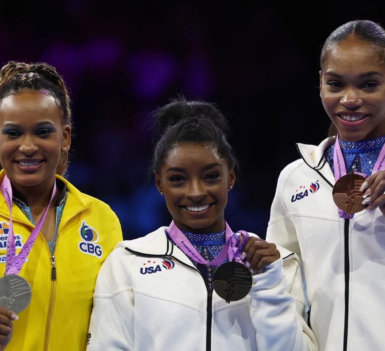 Ginástica vive novo momento com pódio formado apenas por negras