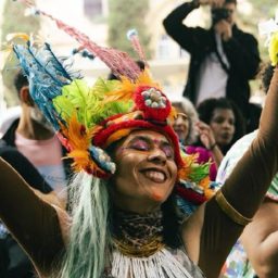 Com música, dança e teatro, Circuito Sesc de Artes chega a Marília neste sábado