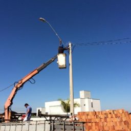 Garça deve gastar cerca de R$ 7 milhões para trocar iluminação pública