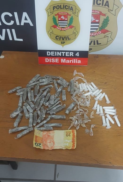 Dise prende trio em flagrante por tráfico de drogas na zona norte