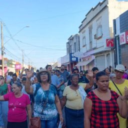 Moradores de Vera Cruz se unem em momento de fé na 2ª Marcha para Jesus