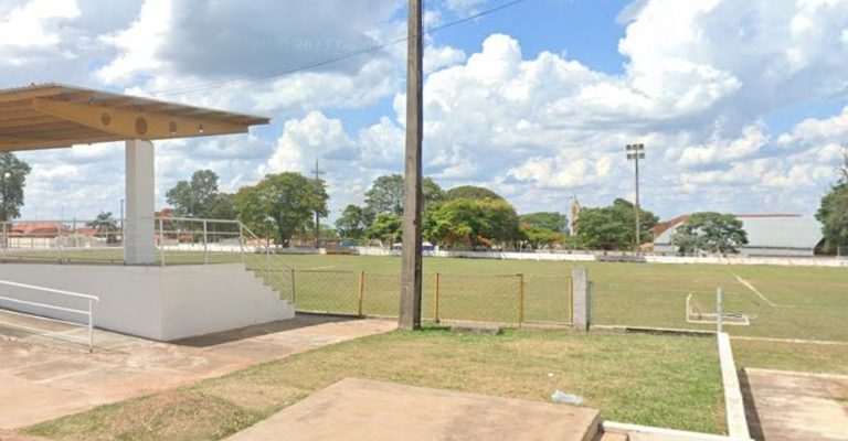 Vera Cruz abre edital para reforma de praça, complexo esportivo e campo de futebol