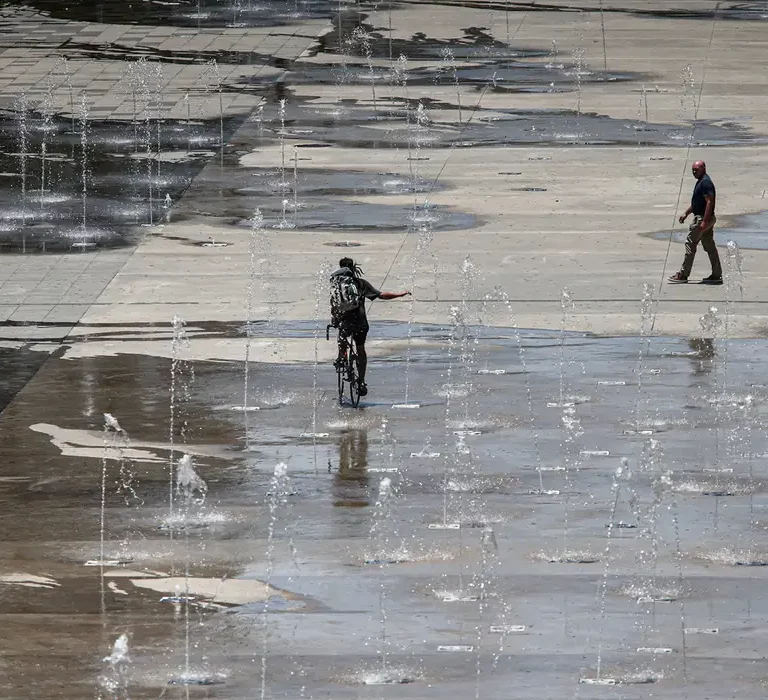 Onda de calor: governo lança guia com 22 dicas e cuidados com a saúde