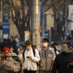 China nega haver patógenos incomuns em surto de pneumonia