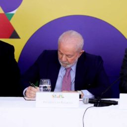 Lula anuncia decreto de GLO para combater crime organizado em portos e aeroportos