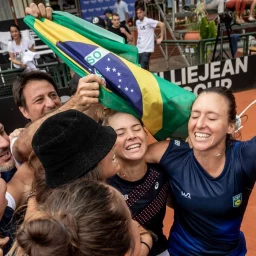 Tênis: Laura Pigossi faz 1º jogo do Brasil no Billie Jean King Cup