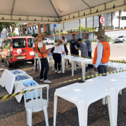 Campanha sobre altas temperaturas em frente ao Bom Prato de Marília é considerada sucesso