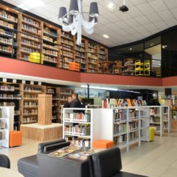 Novas normas da biblioteca preveem até BO para quem atrasar devolução de livro