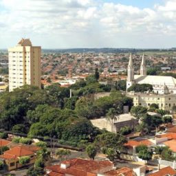 Moradora de Tupã que foi presa na Índia vai cumprir pena no Brasil