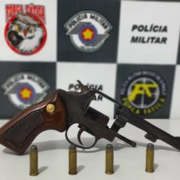 Barbeiro é preso com arma na zona oeste de Marília; homem diz que é para segurança