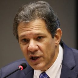 Haddad anuncia medidas de arrecadação com reoneração gradual da folha