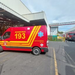 Incêndio atinge área da empresa Jacto nesta sexta-feira em Pompeia