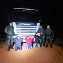 Polícia Militar Ambiental prende trio em flagrante por furto de tratores em Pompeia