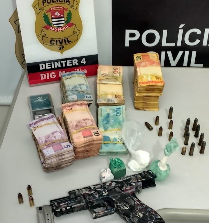 Homem é preso com drogas, arma e quase R$ 40 mil no Vista Alegre