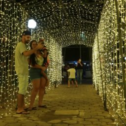 Tradicional Vila Noel tem início nesta sexta-feira com atrações em Garça