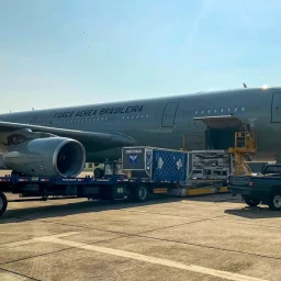 Terceiro voo de repatriação de brasileiros em Gaza decola do Rio de Janeiro