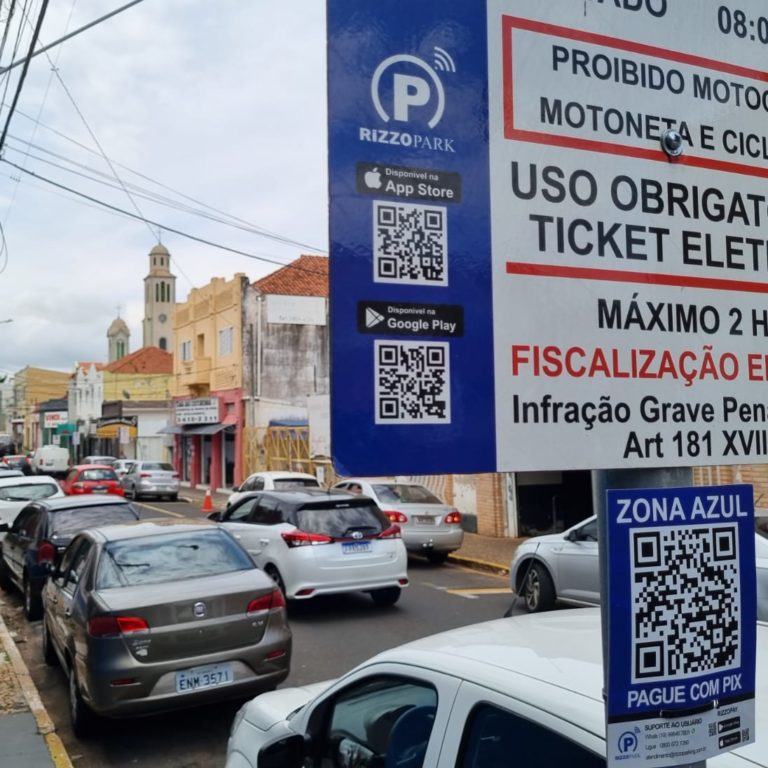 PIX não funciona e usuários reclamam da Rizzo Parking em Marília