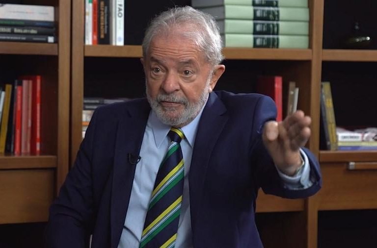 Lula pede que ações do governo sejam agregadas em uma única marca