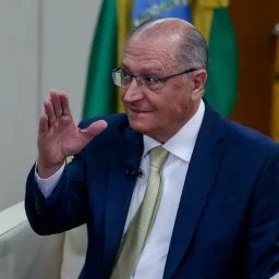 Estado Unidos retiram direito de sobretaxa de 103,4% para aço brasileiro
