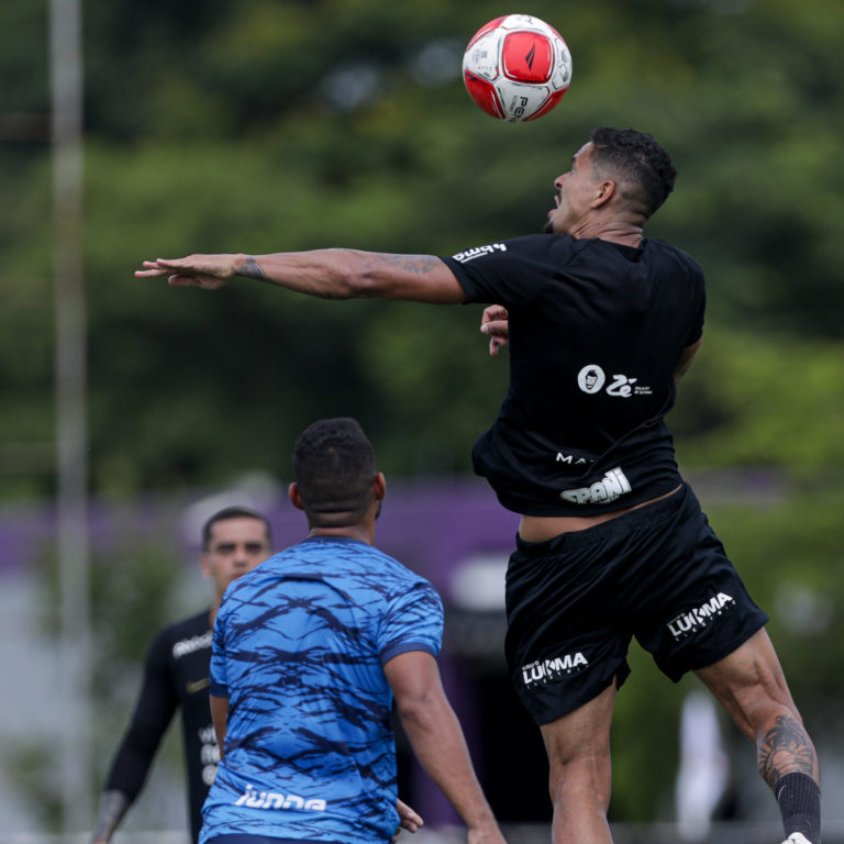 Timão bate São Caetano no último jogo-treino da pré-temporada 2024