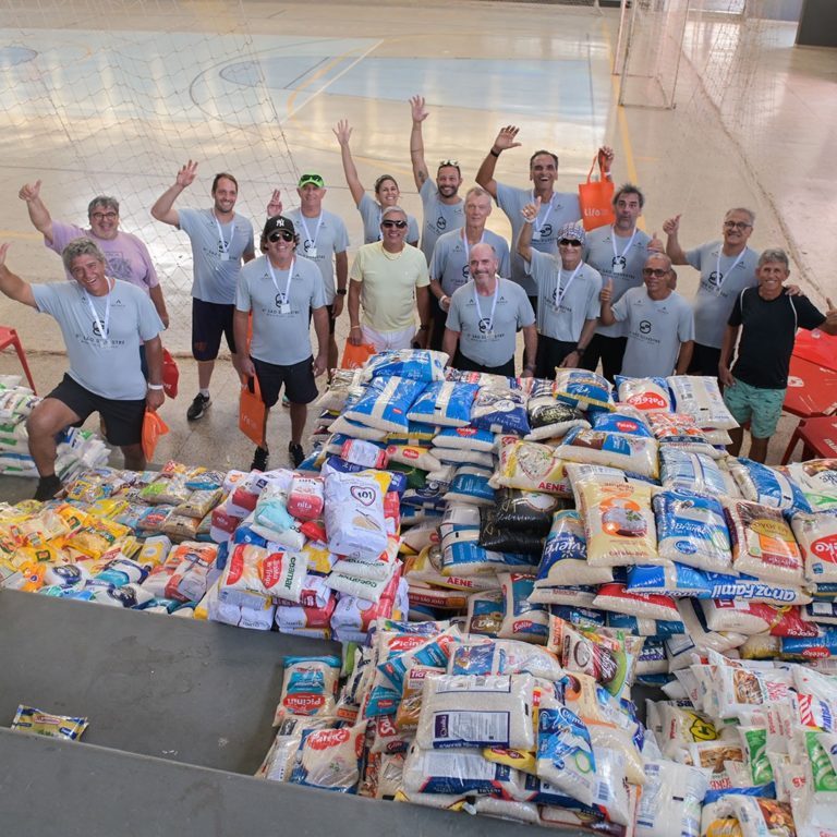São Silvestre arrecada nove toneladas de alimentos e doa ao Fundo Social de Marília