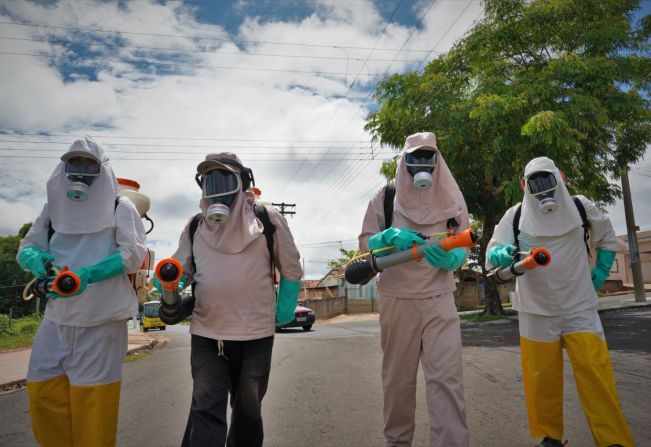 Agentes da Saúde de Pompeia fazem ação em cinco bairros contra a dengue