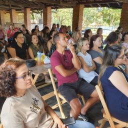 Vera Cruz reúne cerca de 70 professores em encontro para o início do ano letivo