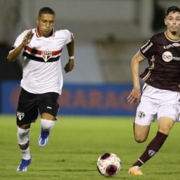 São Paulo vence Ferroviária por 2 a 1 e se classifica às oitavas da Copinha