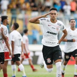 Corinthians bate o Bangu e vence a segunda na competição